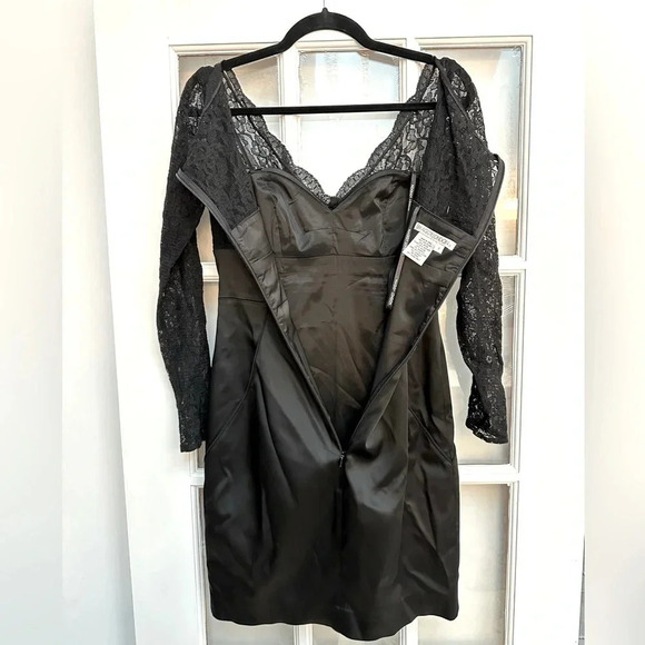Maggy London | Classic Chic Black Lace & Stretch Satin Sheath Dress Size 6 Small - Picture 7 of 11
